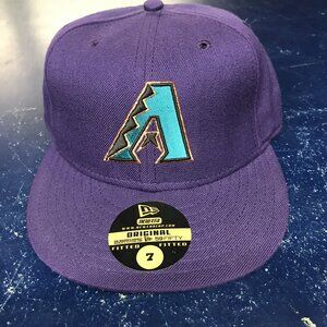 Purple Arizona Diamondbacks 2001 World Series Fitted Hat NEW Size 7